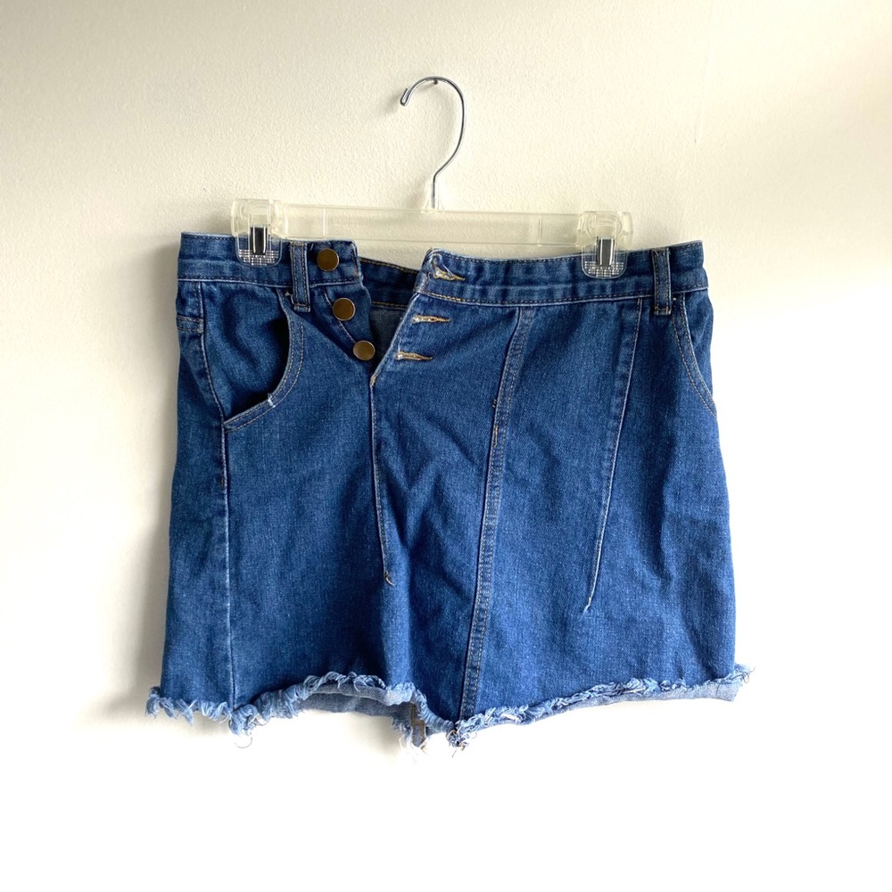 Jean skirt with button up on side
